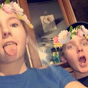 Meet your Posher, Ariel-jean